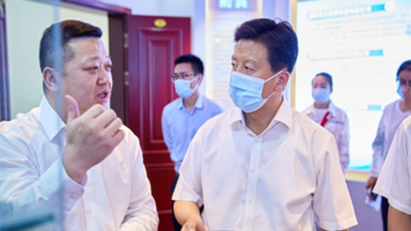 Bí thư Thành ủy Hami, Sun Tao, đến thăm và khảo sát Công ty Xiangsheng tại Tân Cương.